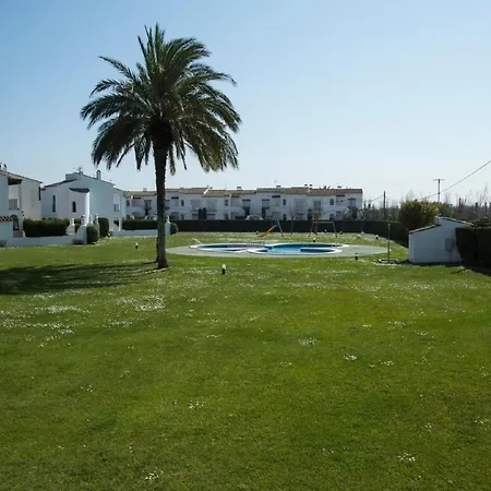 Casa Ter Mit Gemeinschaftspool By Interhome Casa de férias *